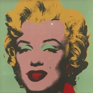 Meet your Posher, Abigail